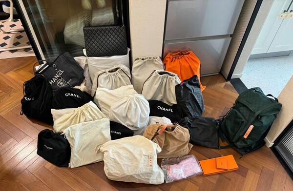北京延庆区回收奢侈品衣服.jpg